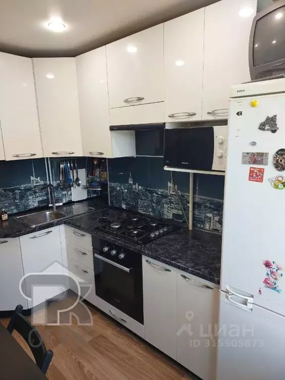 3-к кв. Башкортостан, Уфа Кольцевая ул., 207 (58.4 м) - Фото 1