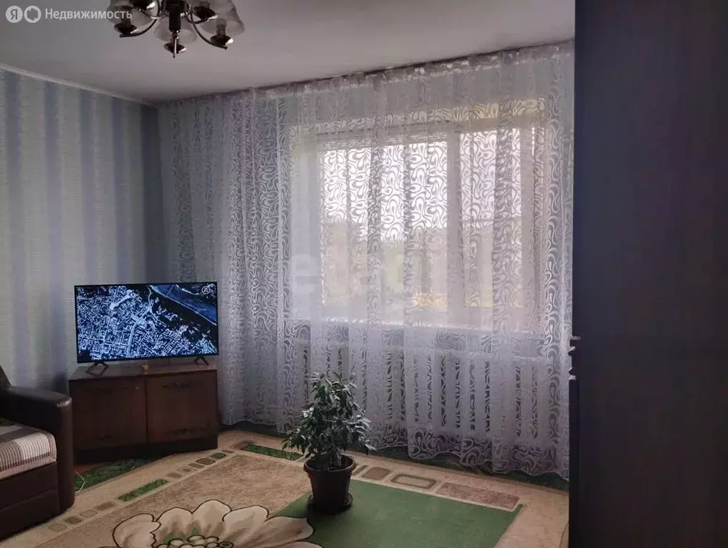 2-комнатная квартира: Троицк, улица имени Т.Д. Дерибаса, 32 (52 м) - Фото 0