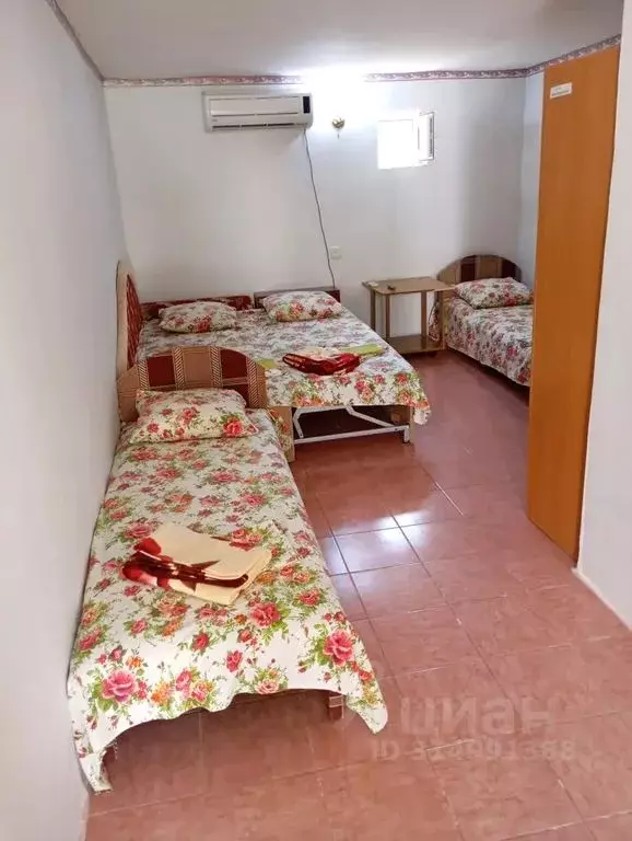 Комната Крым, Черноморское пгт ул. Пограничная, 14 - Фото 0