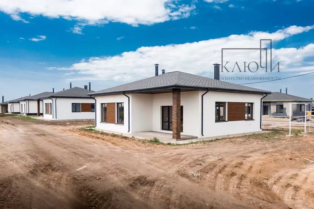 Дом в Челябинская область, Магнитогорск ул. Белореченская, 15 (108 м) - Фото 1