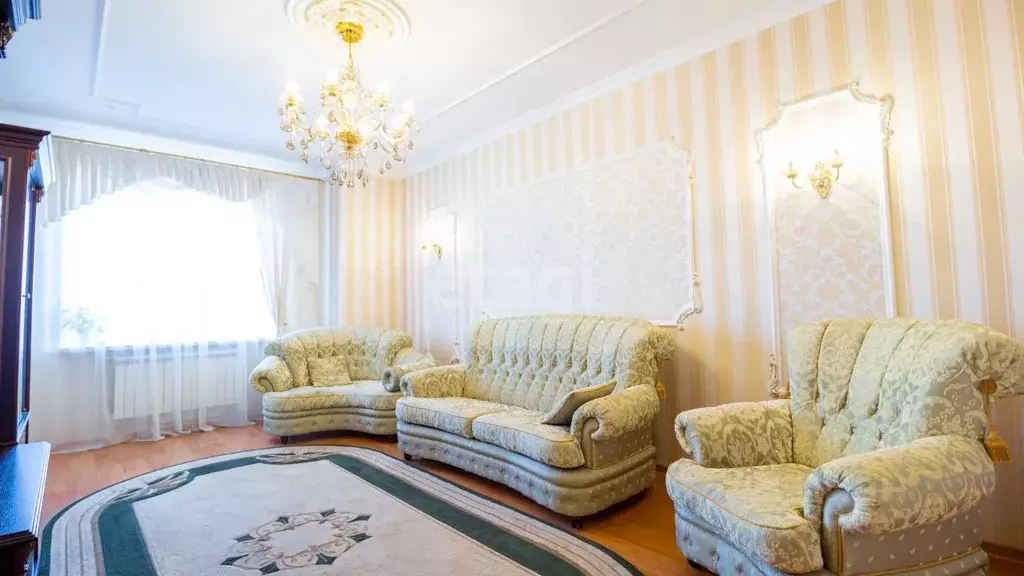 3-к кв. Белгородская область, Белгород ул. Лермонтова, 33а (88.3 м) - Фото 0