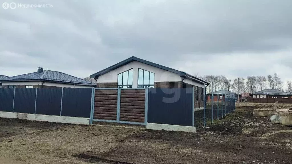 Дом в Михайловск, улица Александра Смола (81.4 м) - Фото 1