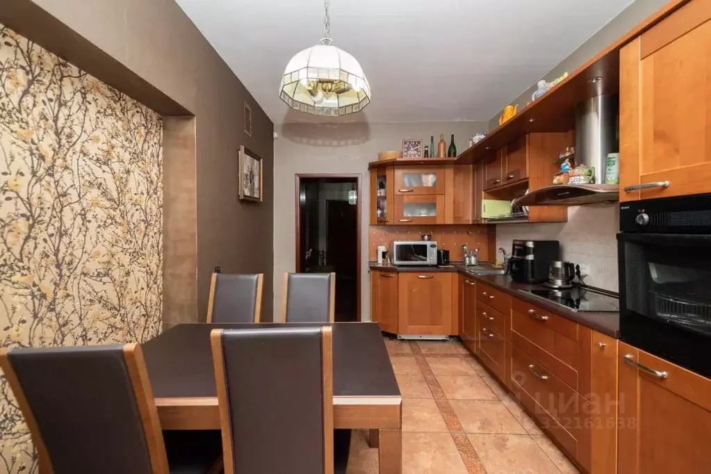 3-к кв. Иркутская область, Иркутск Партизанская ул., 65 (98.4 м) - Фото 1