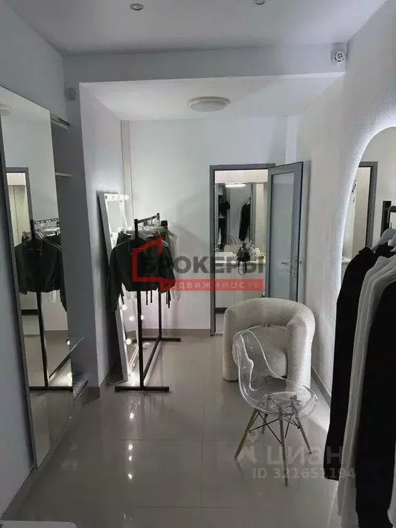 Помещение свободного назначения в Севастополь ул. Большая Морская, 44 ... - Фото 1