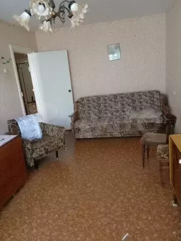 3-к. квартира, 58 м, 2/5 эт. - Фото 0