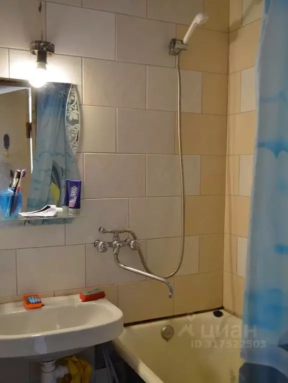 Комната Санкт-Петербург ул. Сикейроса, 6К1 (16.0 м) - Фото 1