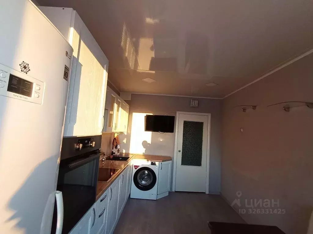 2-к кв. Красноярский край, Норильск Югославская ул., 32 (56.3 м) - Фото 2