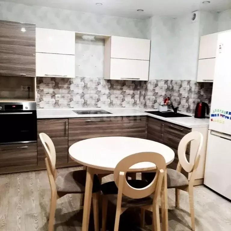 3-к кв. Красноярский край, Красноярск ул. Академика Киренского, 29 ... - Фото 1