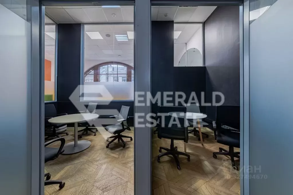 Офис в Москва ул. Кузнецкий Мост, 4/3С1 (377 м) - Фото 1