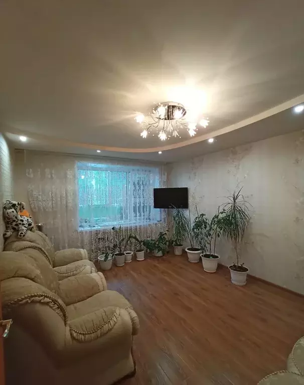 Продаётся 3-к квартира, 55.9 м - Фото 0