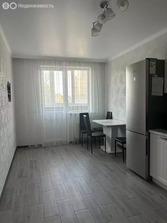 2-комнатная квартира: Краснодар, улица Героя Пешкова, 14к3 (69 м) - Фото 1