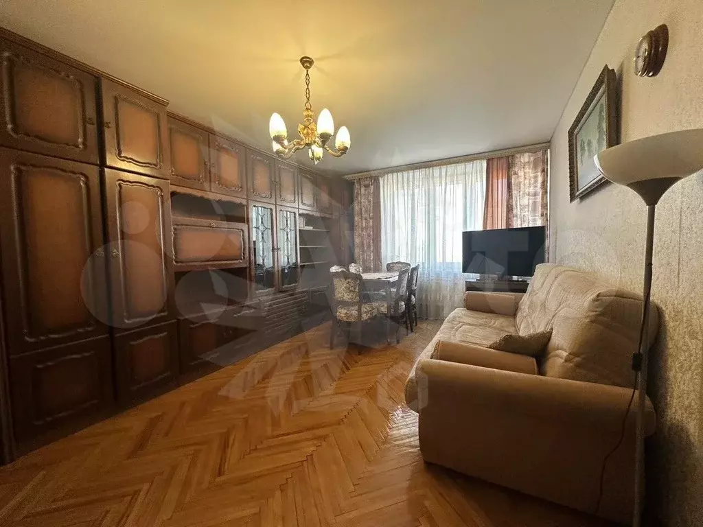 2-к. квартира, 65 м, 7/16 эт. - Фото 1