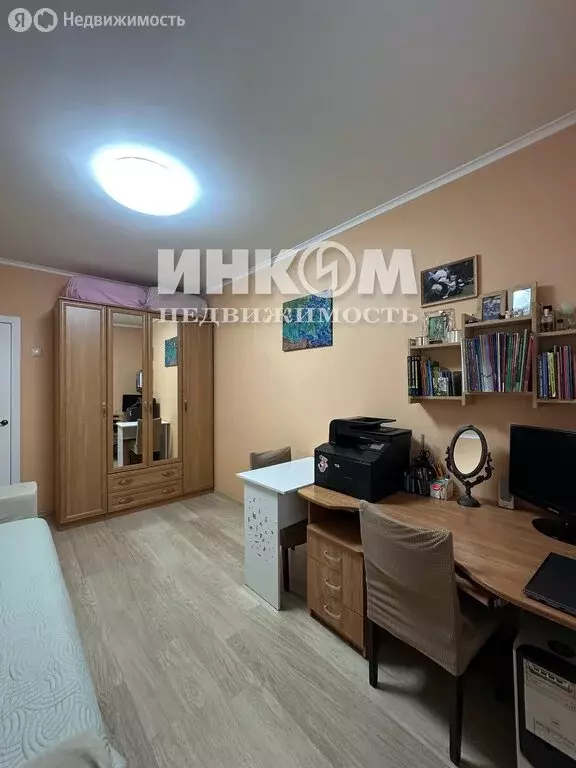 4-комнатная квартира: Москва, улица Пришвина, 9/2 (76 м) - Фото 0