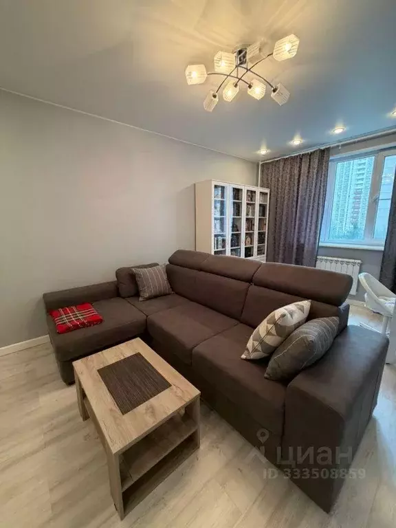 Квартира, 2 комнаты, 61 м - Фото 1
