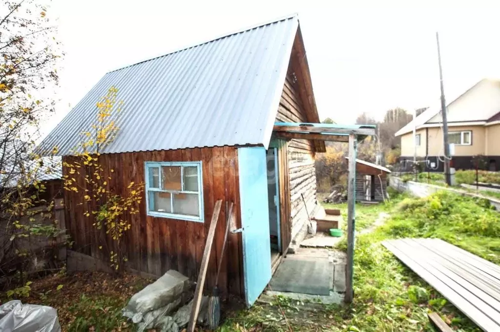 Дом в Алтай, Горно-Алтайск Ягодный пер. (25 м) - Фото 0