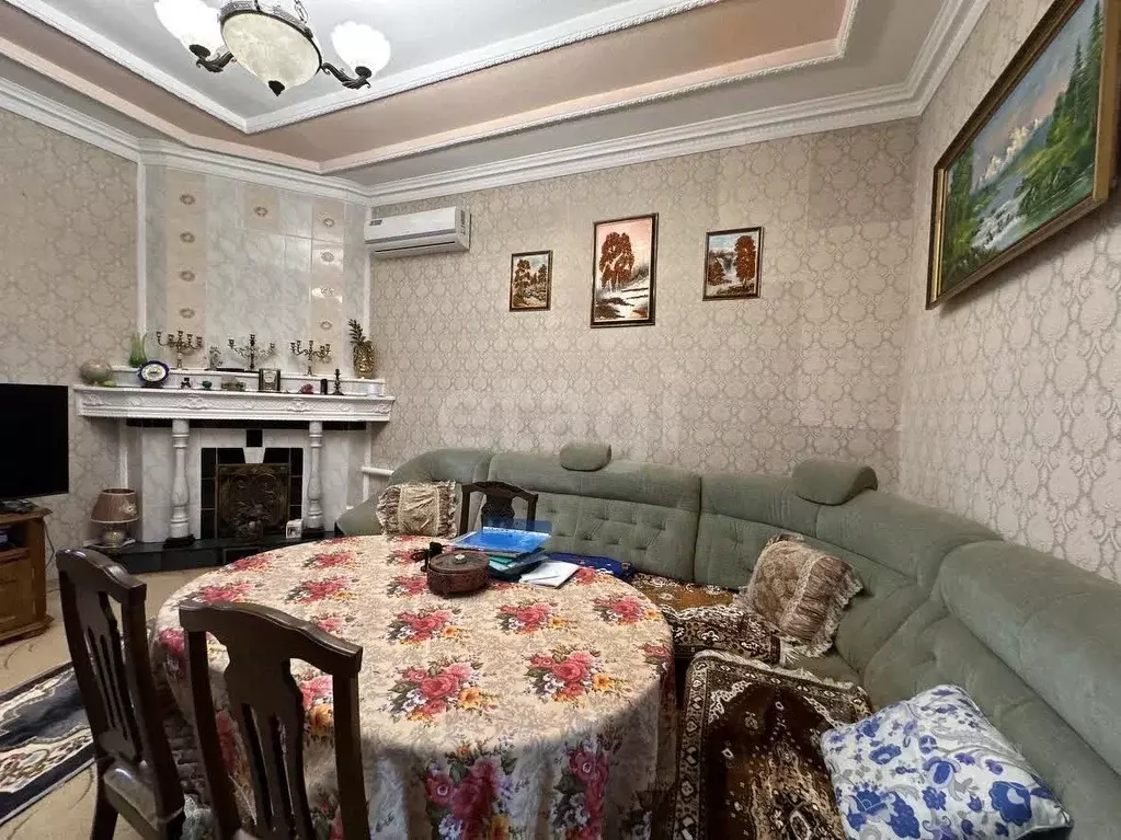 Дом в Ингушетия, Назрань ул. Хаутиева (300 м) - Фото 2