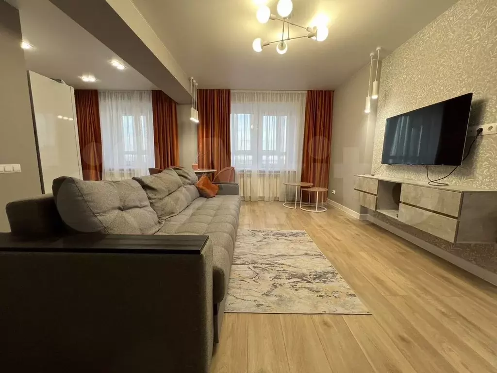 9-к. квартира, 80 м, 9/9 эт. - Фото 1