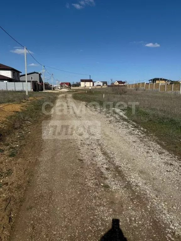 Участок в Крым, Симферополь ул. Наврез (6.76 сот.) - Фото 1