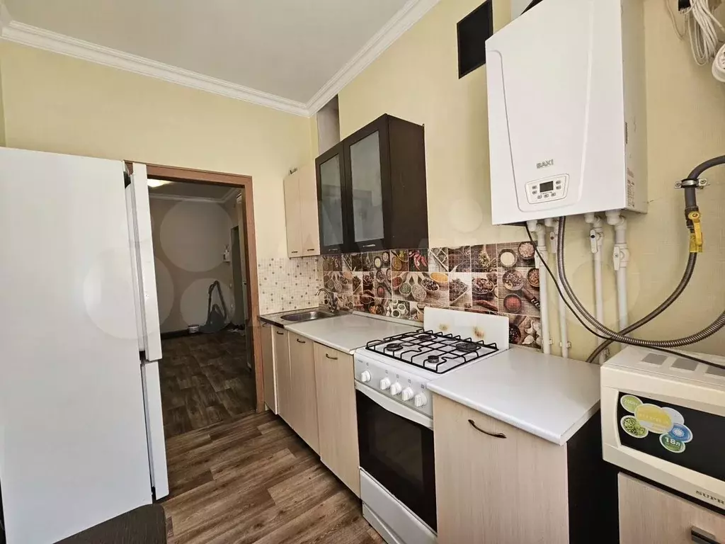 1-к. квартира, 35 м, 1/3 эт. - Фото 1