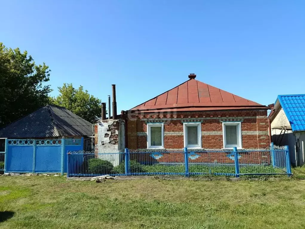 Дом в Белгородская область, Вейделевский район, с. Долгое ул. ... - Фото 0