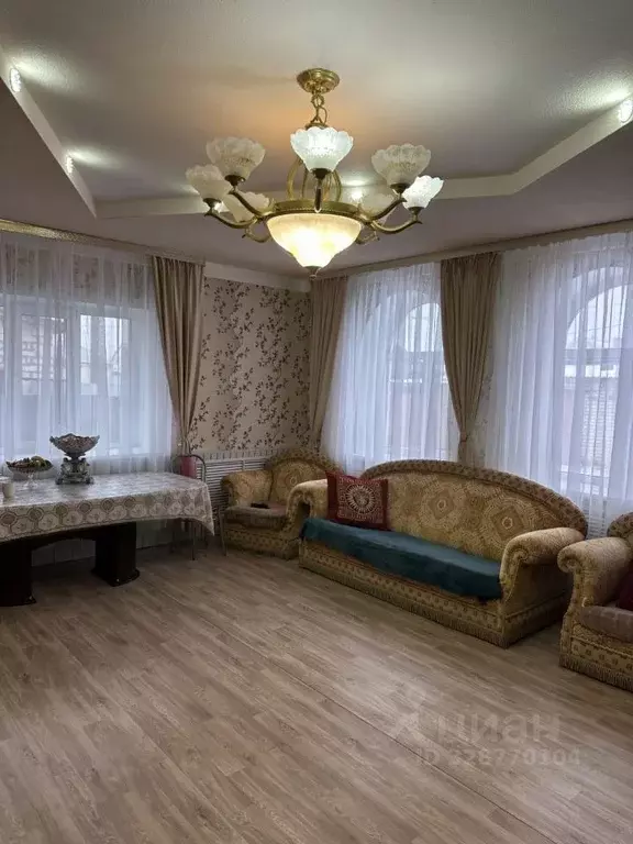 Дом в Нижегородская область, Бор ул. Карамзина, 11 (300 м) - Фото 1