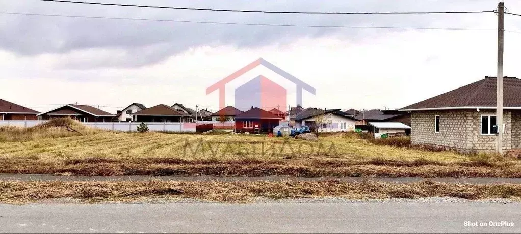 Участок в Белгородская область, Старый Оскол ул. Земляничная, 59 (13.5 ... - Фото 1