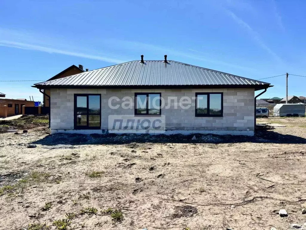 Дом в Пермский край, д. Устиново ул. Советская (85 м) - Фото 1