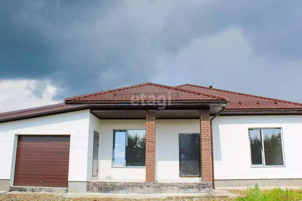 Дом в Свердловская область, Белоярский муниципальный округ, пос. ... - Фото 1