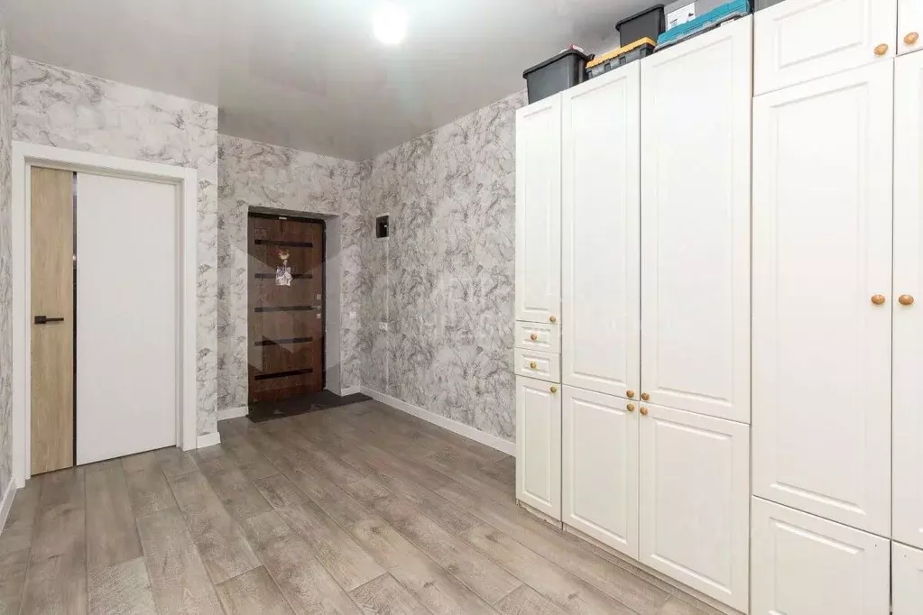 2-к кв. Тюменская область, Тюмень ул. Розы Люксембург, 12к2 (62.0 м) - Фото 1