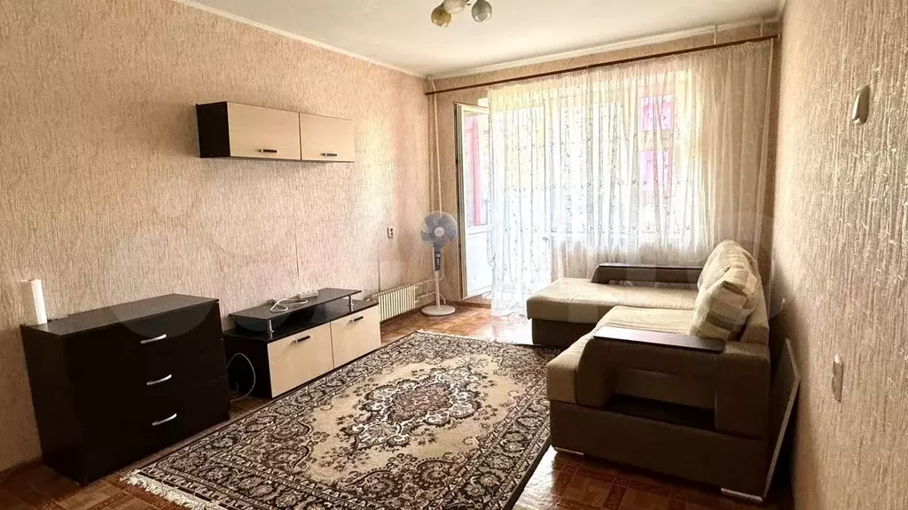 1-к. квартира, 37 м, 6/9 эт. - Фото 0