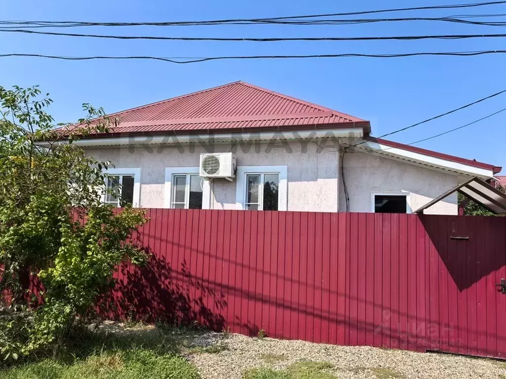 Дом в Адыгея, Майкоп ул. Конституции, 62 (63 м) - Фото 1