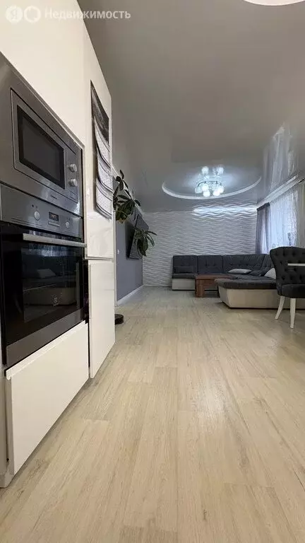 3-комнатная квартира: Тольятти, улица 70 лет Октября, 33А (93 м) - Фото 2