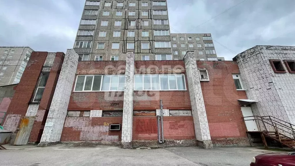 Продается часть здания 221,4 кв.м - Фото 0