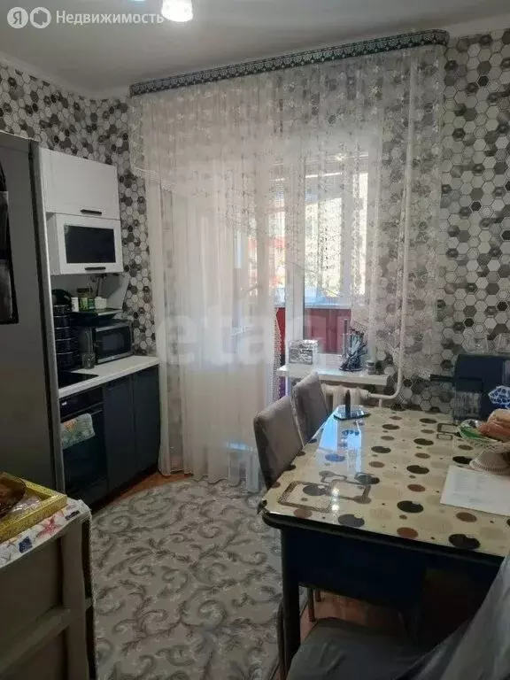 3-комнатная квартира: Заводоуковск, Заводская улица, 9А (64.1 м) - Фото 2