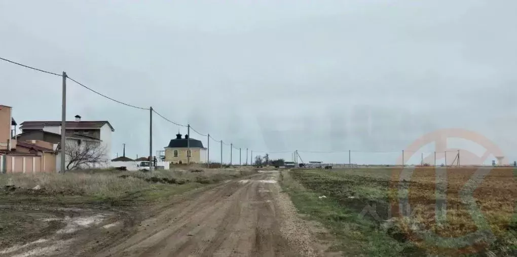 Участок в Крым, Сакский район, с. Уютное бул. Морской (8.0 сот.) - Фото 1