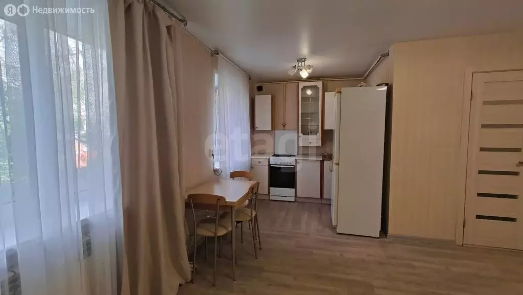 2-комнатная квартира: Энгельс, улица Максима Горького, 37 (44 м) - Фото 2