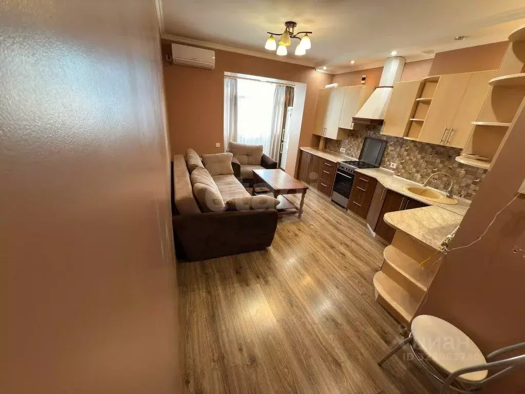 1-к кв. Крым, Симферополь ул. Трубаченко (34.0 м) - Фото 1