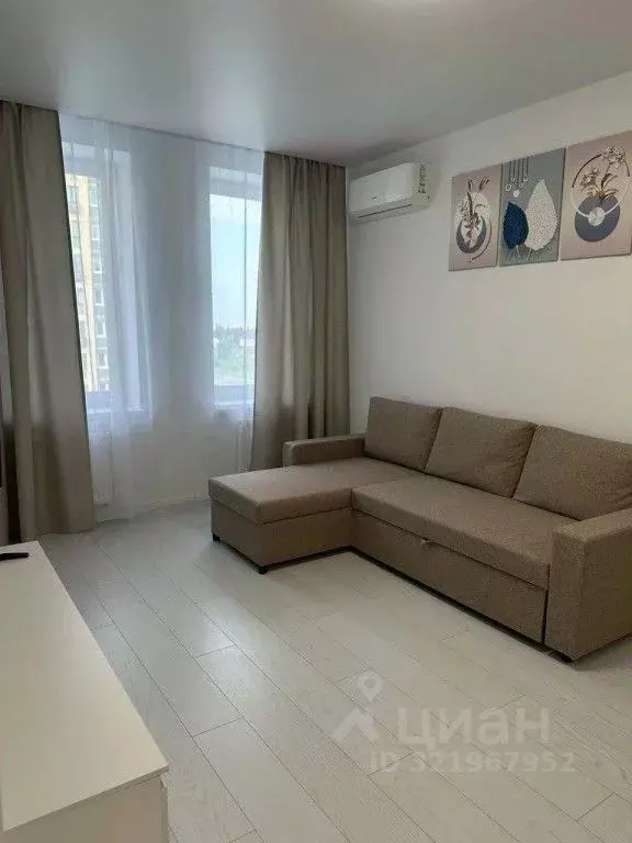 1-к кв. Тюменская область, Тюмень ул. Новоселов, 105 (43.0 м) - Фото 2