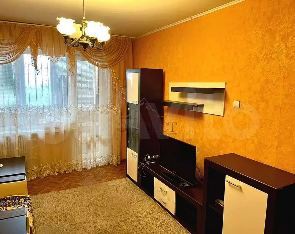 3-к. квартира, 61 м, 8/9 эт. - Фото 1