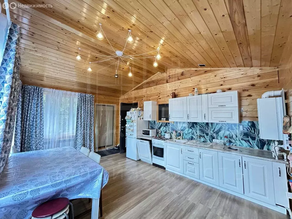 Дом в Александровский район, муниципальное образование Каринское, ... - Фото 0
