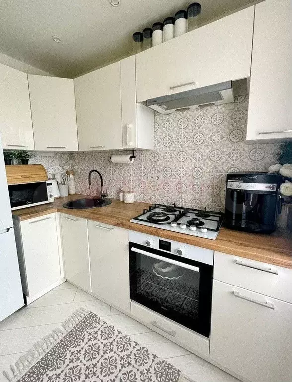2-к. квартира, 48 м, 6/10 эт. - Фото 0