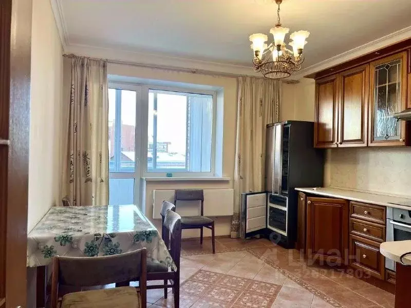 3-к кв. Иркутская область, Иркутск Подгорная ул., 66 (93.0 м) - Фото 0