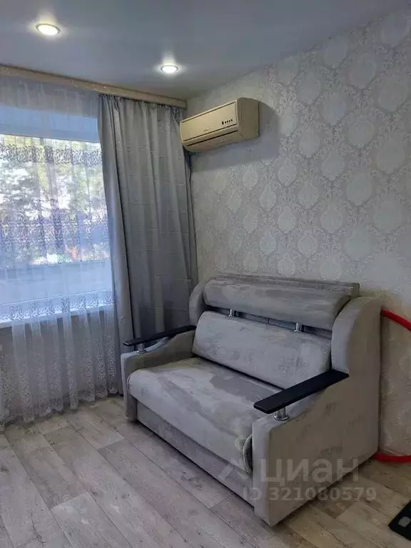 1-к кв. Краснодарский край, Ейск ул. Богдана Хмельницкого, 86 (35.0 м) - Фото 0
