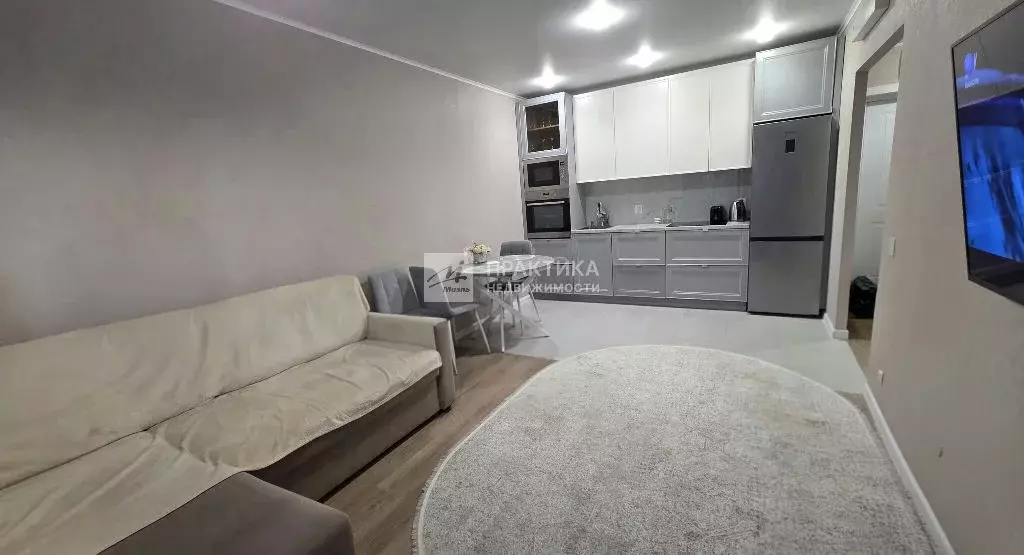 Продается 2-комнатная квартира - Фото 1