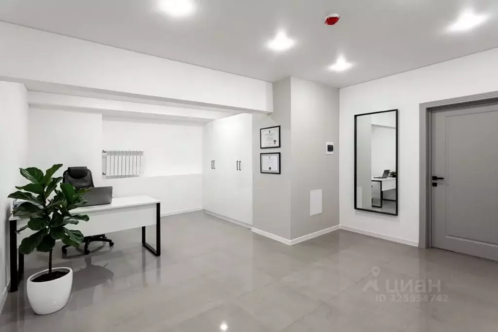 Офис в Москва ул. Кржижановского, 20/30К2 (30 м) - Фото 0