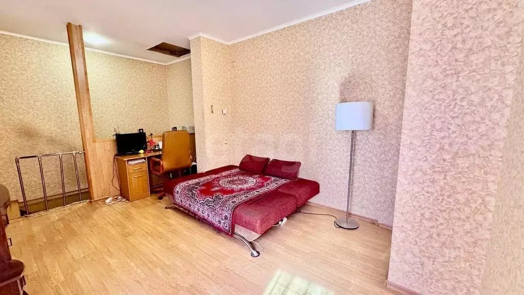 3-к кв. Крым, Симферополь ул. Фурманова (74.7 м) - Фото 1