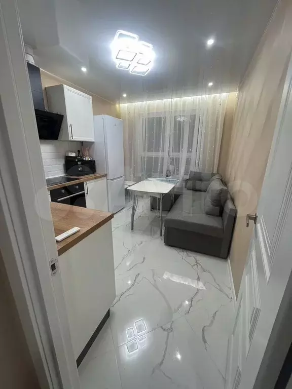 1-к. квартира, 37 м, 5/8 эт. - Фото 0
