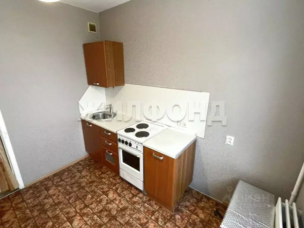 2-к кв. Новосибирская область, Новосибирск ул. Серафимовича, 15 (52.0 ... - Фото 2