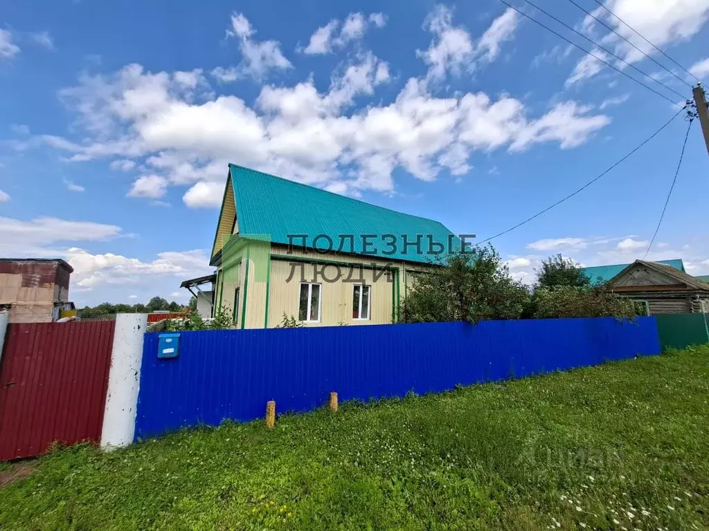 Дом в Башкортостан, Кармаскалинский район, с. Новые Киешки ул. Банат ... - Фото 0