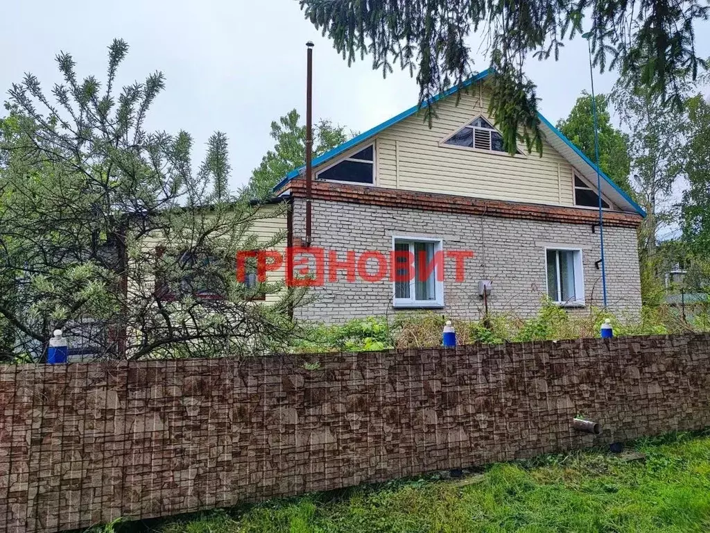 3-к кв. Новосибирская область, Коченево рп ул. 30 лет Победы, 4 (70.1 ... - Фото 0